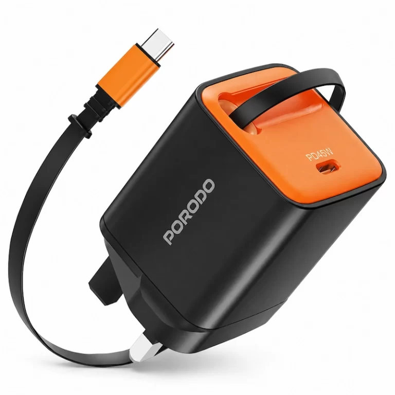 Porodo Tezpatro 45W GaN charger black with USB-C retractable cable